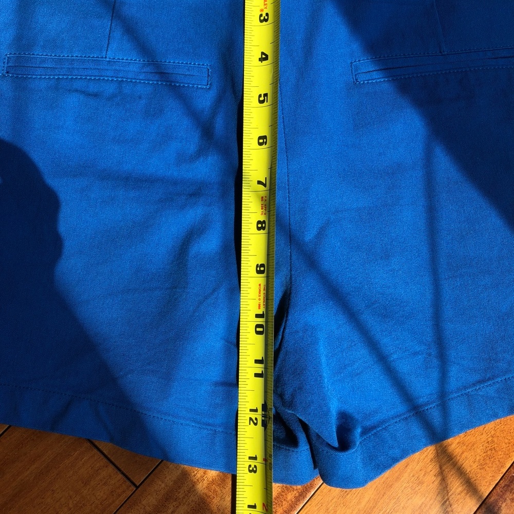 Theory Shorts - Picture 5 of 6